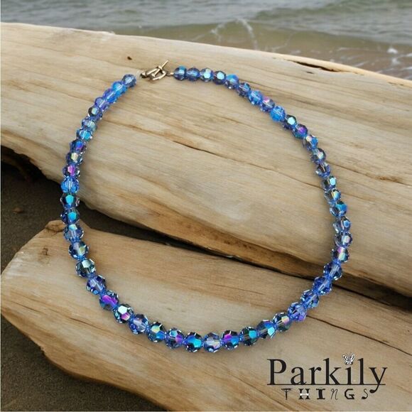 Handcrafted sparkly necklace with round Swarovski crystal beads - Picture 1 of 6